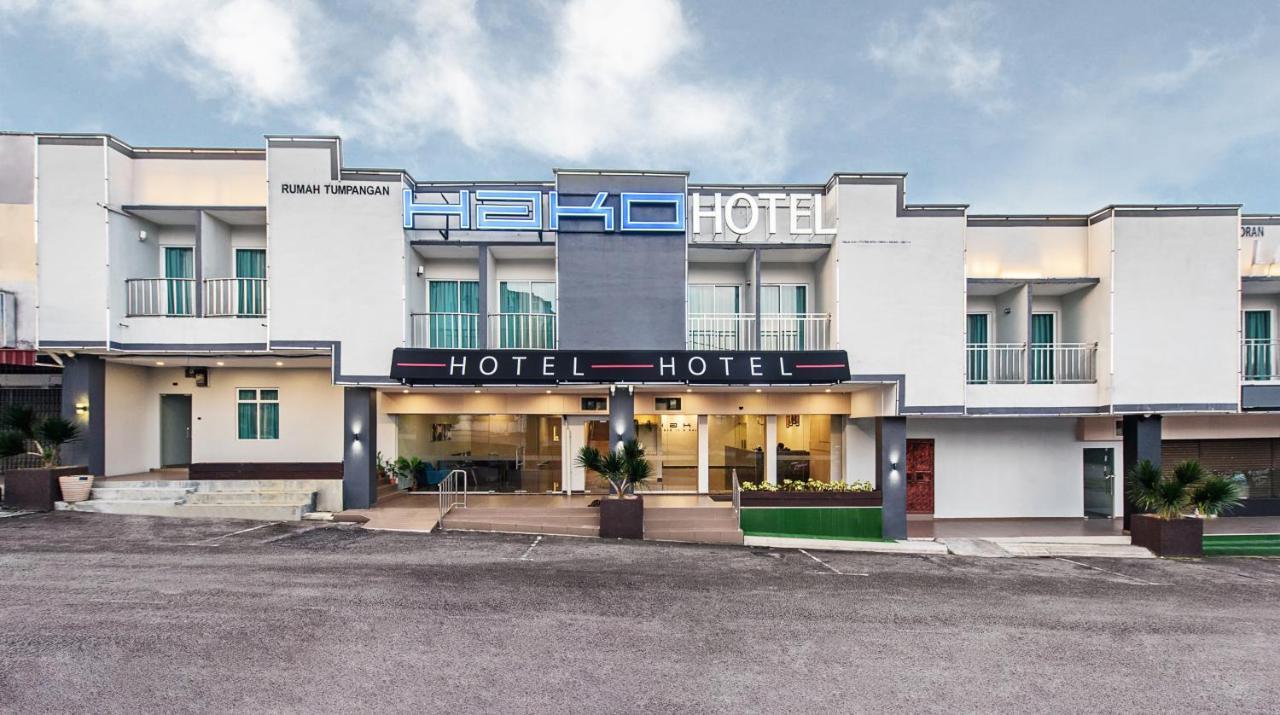 Hako Hotel Taman U Джохор Бахру Екстериор снимка