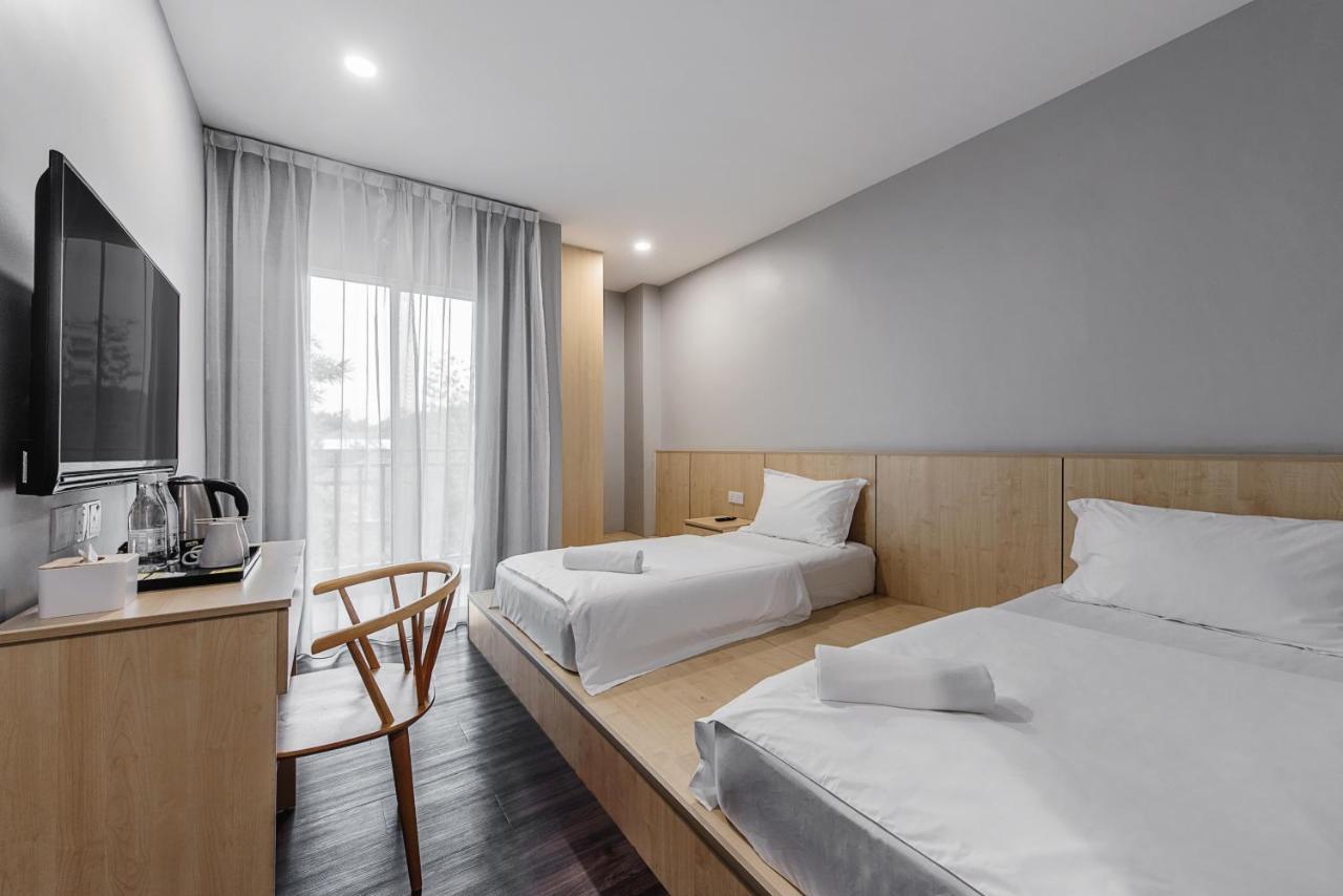 Hako Hotel Taman U Джохор Бахру Екстериор снимка